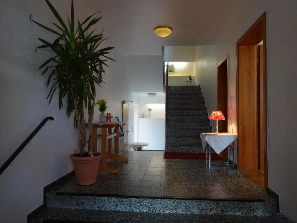 Hotel An'T Yachthaven Harlesiel Esterno foto